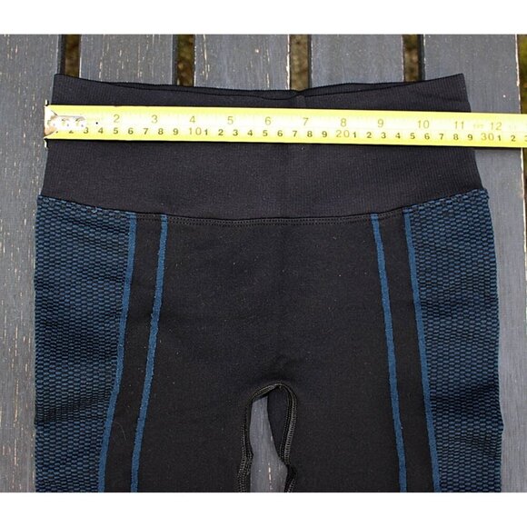 Sweaty Betty - Speedy Seamless Running Leggings in Black + Neon Blue, Med - Picture 3 of 10